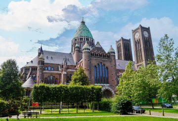 Cuypers’ Magnus opus - De Kathedrale Basiliek van Sint Bavo te Haarlem