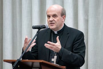 Mgr. Hans van den Hende