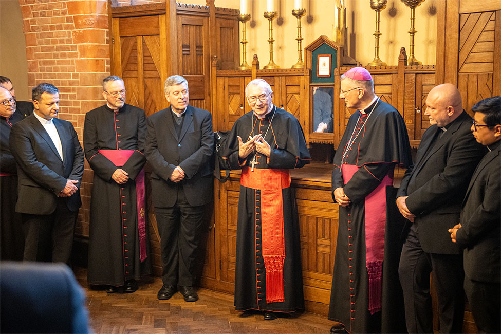 Kardinaal Parolin Kardinaal Parolin