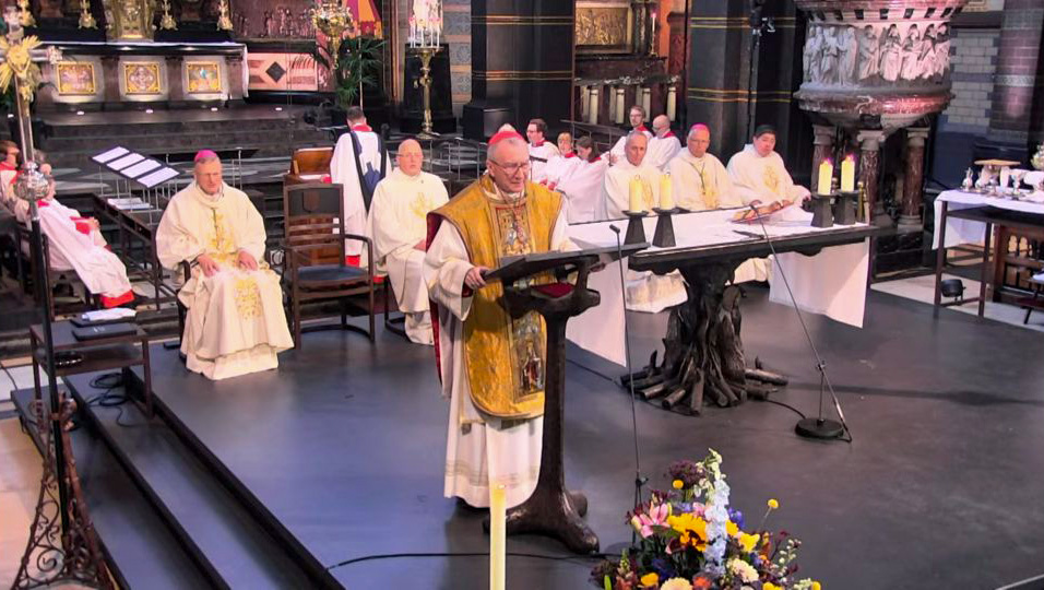 Kardinaal Parolin Kardinaal Parolin